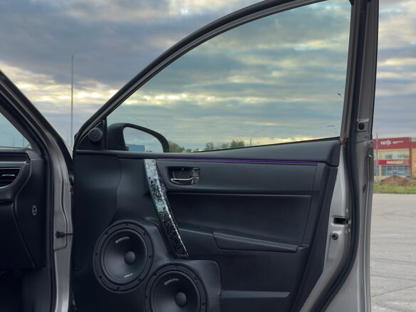 2013 Toyota Corolla XI (E160, E170, E180), серый - вид 9
