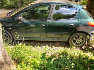 2002 Peugeot 206, зелёный, 300000 рублей, вид 3