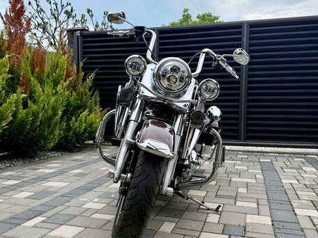 2021 Harley-Davidson Road King, красный, 2100000 рублей, вид 5