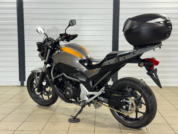 2014 Honda NC 700S, серебристый, 565000 рублей - вид 6
