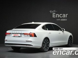 2025 Volvo S90 II Рестайлинг 2, белый, 6390000 рублей, вид 3