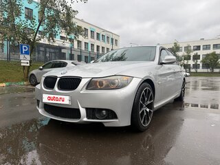 2009 BMW 3 серии 320i V (E90/E91/E92/E93) Рестайлинг, серебристый, 900000 рублей, вид 3