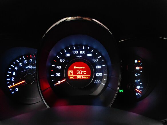 2012 Kia Rio 4-speed III, красный, 808000 рублей - вид 9