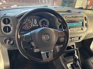 2012 Volkswagen Tiguan I Рестайлинг, белый, 999000 рублей, вид 4
