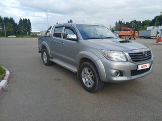 2015 Toyota Hilux VII Рестайлинг, серебристый, 1800000 рублей, вид 3