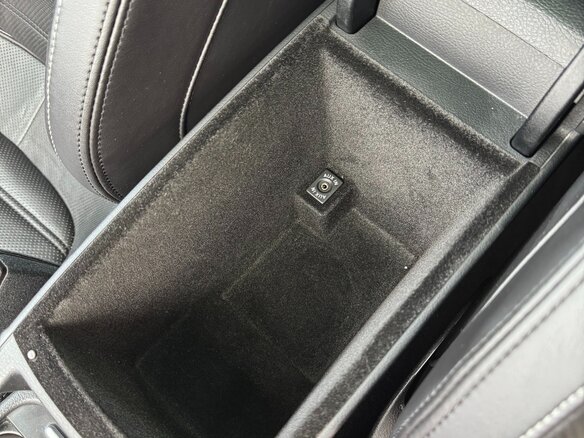 2012 Volkswagen Passat CC I Рестайлинг, бежевый - вид 23