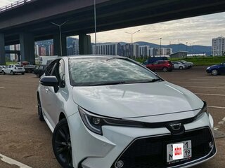 2021 Toyota Corolla XII (E210), белый, 1910000 рублей, вид 2