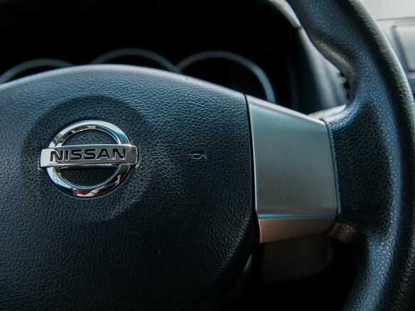 2013 Nissan Tiida I Рестайлинг, серебристый - вид 17