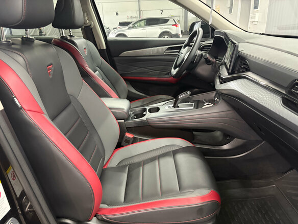 2023 Haval F7x I Рестайлинг, чёрный - вид 15