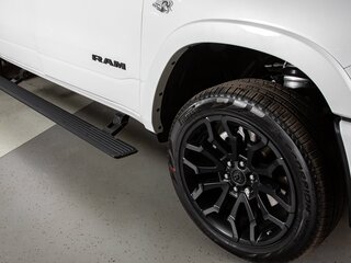 2026 Ram 1500 Crew Cab eTorque V Рестайлинг, белый, 11898000 рублей, вид 5