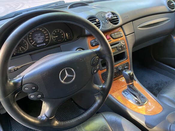 2003 Mercedes-Benz CLK-Класс 200 II (W209), чёрный, 800000 рублей - вид 13
