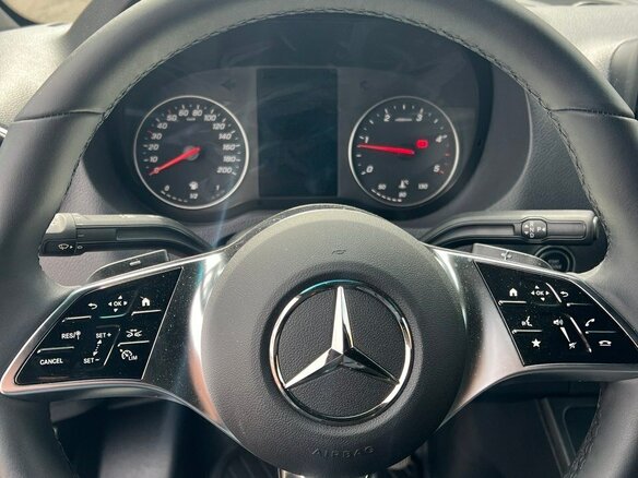 2024 Mercedes-Benz Sprinter, чёрный - вид 14