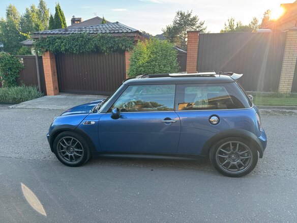 2003 Mini Hatch Cooper S I (R50), синий, 1100000 рублей - вид 6