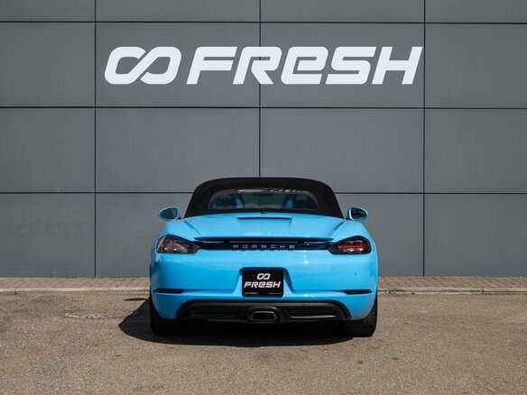2016 Porsche Boxster IV 718 (982), белый, 6130000 рублей - вид 3