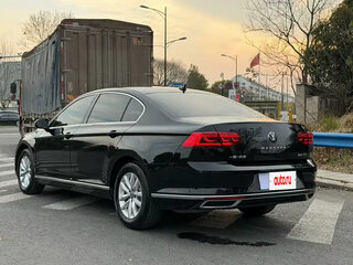 2023 Volkswagen Magotan B8 Рестайлинг, чёрный, 1832000 рублей, вид 5