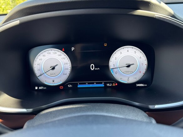 2021 Hyundai Santa Fe IV Рестайлинг, коричневый, 3950000 рублей - вид 12