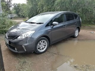 2014 Toyota Prius Alpha I (ZVW40/41), серый, 1600000 рублей, вид 1
