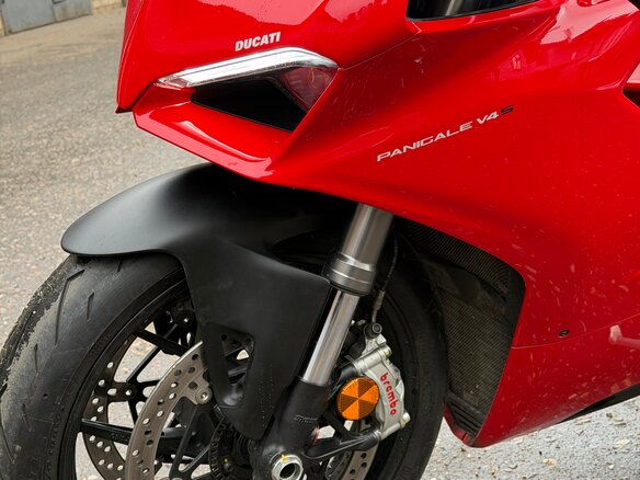 2018 Ducati Panigale V4, красный - вид 5