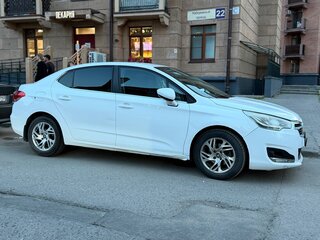 2014 Citroen C4 II, белый, 590000 рублей, вид 3