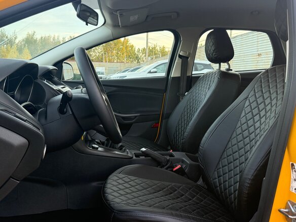 2015 Ford Focus III Рестайлинг, жёлтый, 719999 рублей - вид 17