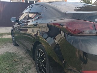 2015 Hyundai Elantra V (MD) Рестайлинг, чёрный, 1130000 рублей, вид 2