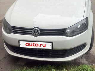 2012 Volkswagen Polo V, белый, 670000 рублей, вид 2