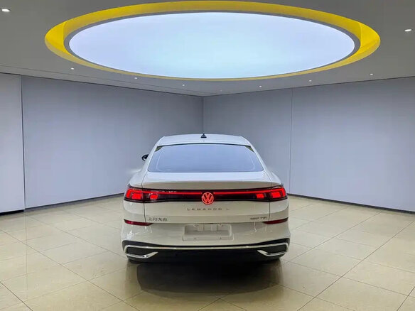 2022 Volkswagen Lamando L II, белый, 1680000 рублей - вид 4