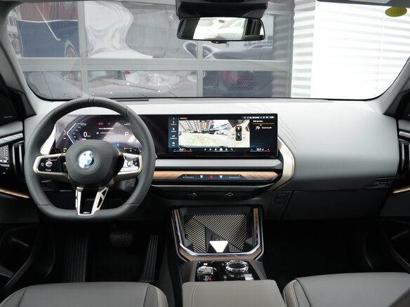 2026 BMW X3 Long 30L xDrive IV (G45/G48), чёрный, 7500000 рублей - вид 11