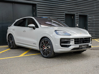 2026 Porsche Cayenne GTS Coupé III Рестайлинг, серый, 25990000 рублей, вид 5