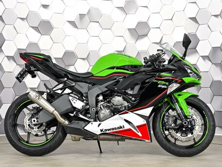 2022 Kawasaki ZX-6R Ninja, зелёный, 1149000 рублей, вид 3