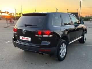 2007 Volkswagen Touareg I Рестайлинг, чёрный, 850000 рублей, вид 5