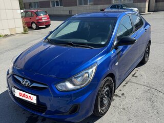 2012 Hyundai Solaris I, синий, 680000 рублей, вид 1