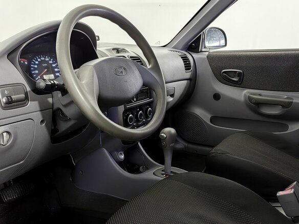 2008 Hyundai Accent ТагАЗ II, синий, 305000 рублей - вид 13