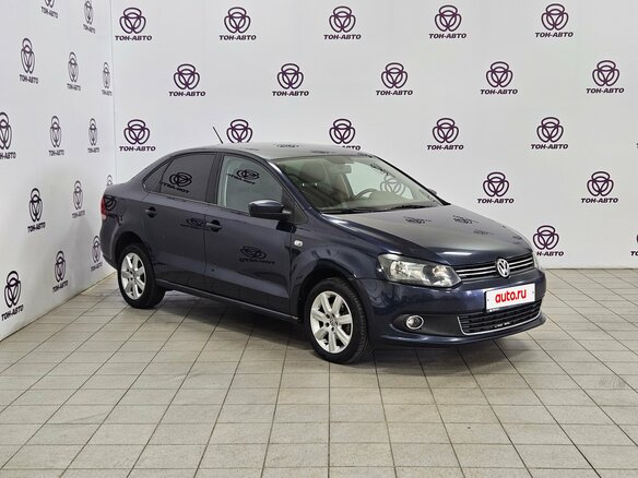 2013 Volkswagen Polo V, синий, 575000 рублей - вид 2