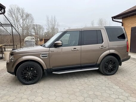 2015 Land Rover Discovery IV Рестайлинг, серый, 3200000 рублей, вид 3