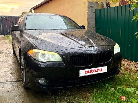 2010 BMW 5 серии 535i VI (F10/F11/F07), чёрный, 1999999 рублей, вид 1