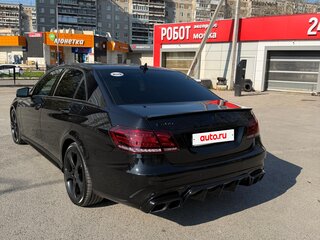 2013 Mercedes-Benz E-Класс 400 IV (W212, S212, C207) Рестайлинг, чёрный, 2950000 рублей, вид 4