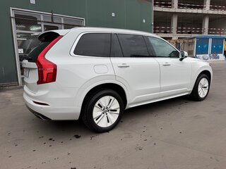 2019 Volvo XC90 Recharge II, белый, 4999999 рублей, вид 5