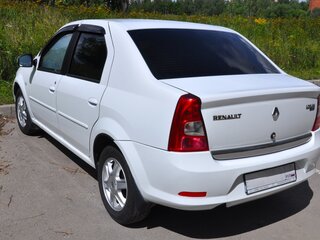 2013 Renault Logan I Рестайлинг, белый, 610000 рублей, вид 4