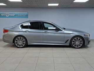 2017 BMW 5 серии 530d xDrive VII (G30/G31/G38), серый, 3597000 рублей, вид 4