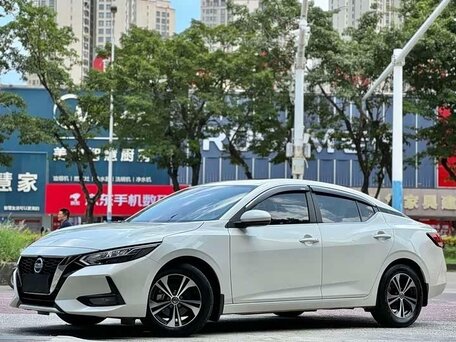 Nissan Sylphy IV (B18)