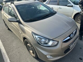 2012 Hyundai Solaris I, серый, 625000 рублей, вид 2