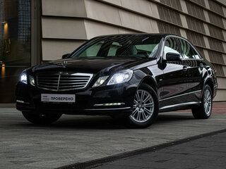 2011 Mercedes-Benz E-Класс 250 5G-Tronic IV (W212, S212, C207), чёрный, 2277000 рублей, вид 1