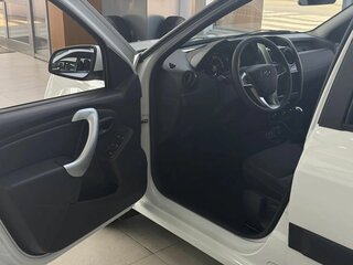 2026 Lada (ВАЗ) Largus I Рестайлинг, белый, 1892000 рублей, вид 4