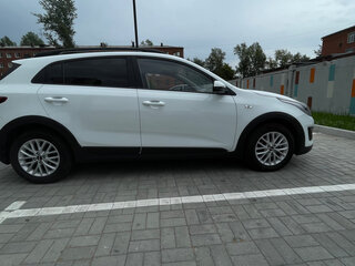 2018 Kia Rio X-Line IV, белый, 1800000 рублей, вид 2