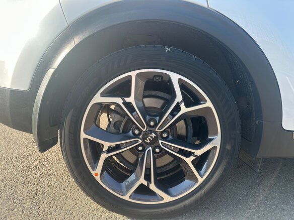 2018 Kia Sportage IV Рестайлинг, белый, 2550000 рублей - вид 16