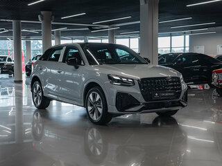 2025 Audi Q2 L 35 TFSI I Рестайлинг, серый, 3730000 рублей, вид 2