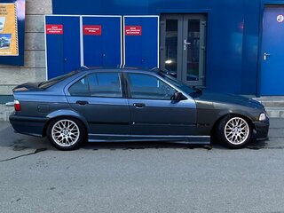 1992 BMW 3 серии 325i III (E36), серый, 650000 рублей, вид 5
