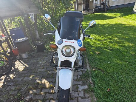 2000 Honda CB 1300, белый, 370000 рублей, вид 4