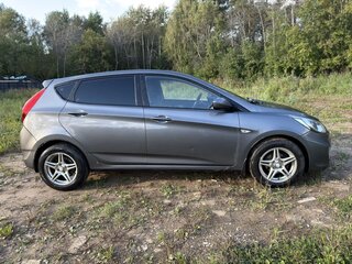 2012 Hyundai Solaris I, чёрный, 504000 рублей, вид 5